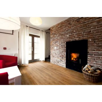 Dynamic 4V Range Irish Oak Laminate Flooring AC4 - 8mm x 193mm x 1380mm - Pack covers 2.131m2 
