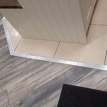Trojan Coverstrip Extra Wide 900mm Silver