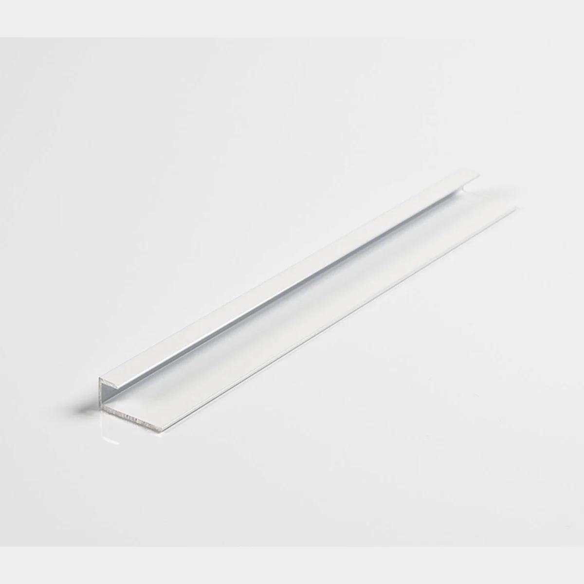 Gx White U Trim - Metal